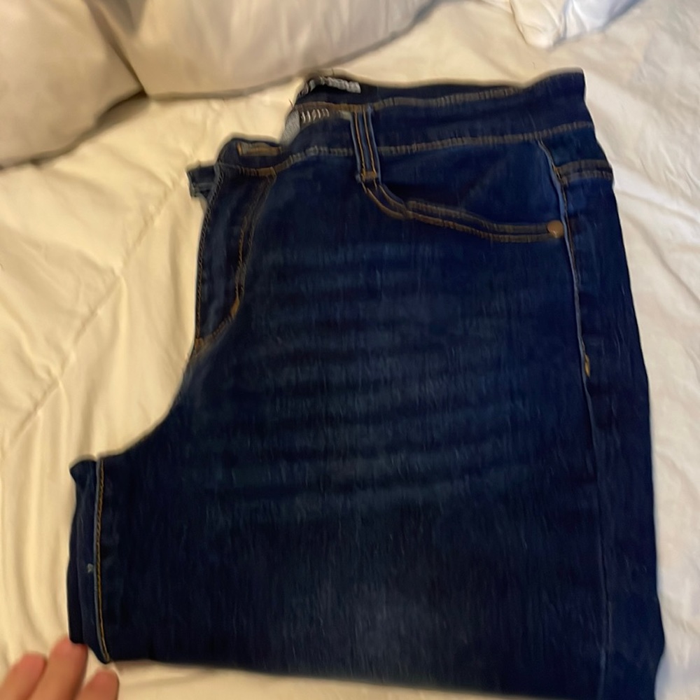 Fashion nova dark blue skinny jeans